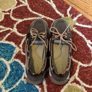 Brown Sperry Boat Shoes w/ laces and leather upper